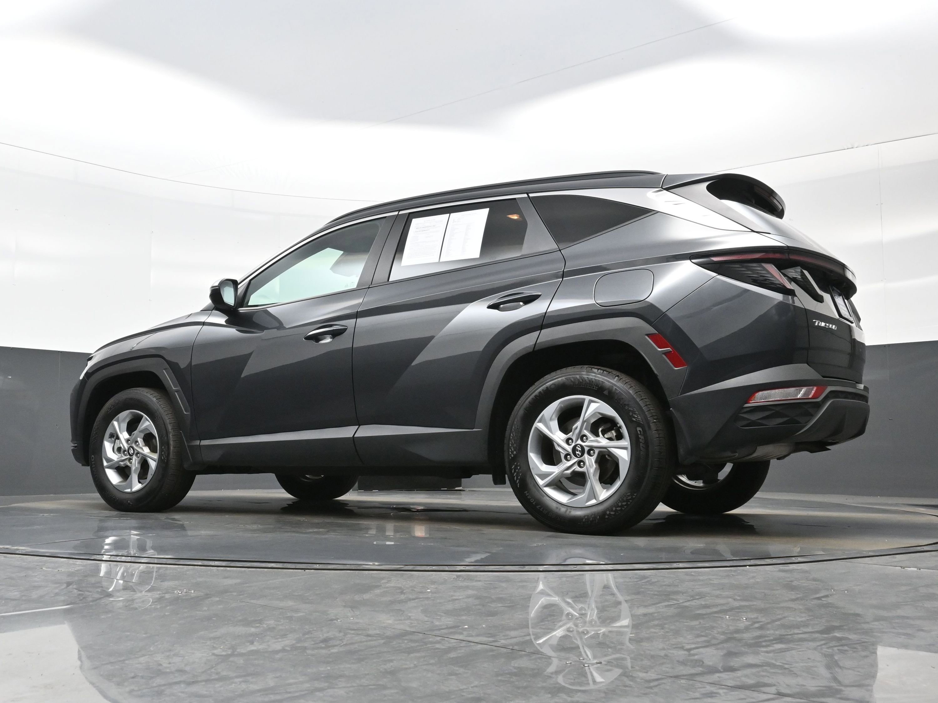 Used 2023 Hyundai Tucson SEL w/ Winter Package image 26