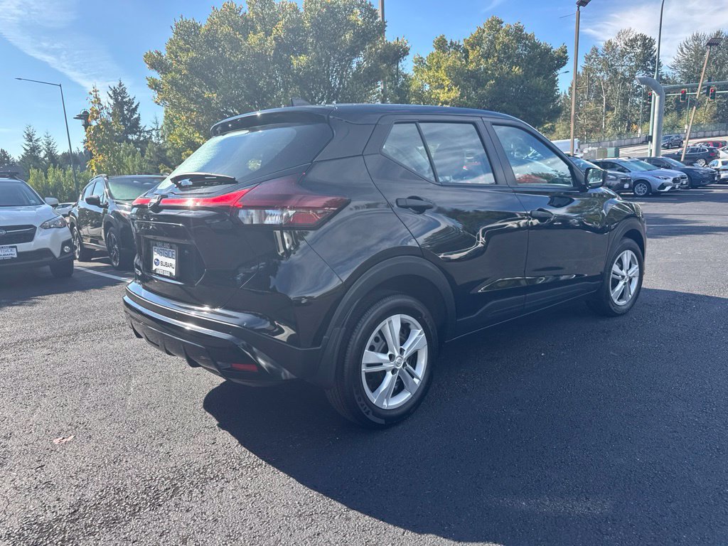 Used 2023 Nissan Kicks S w/ Interior Electronics Package FWD image 5