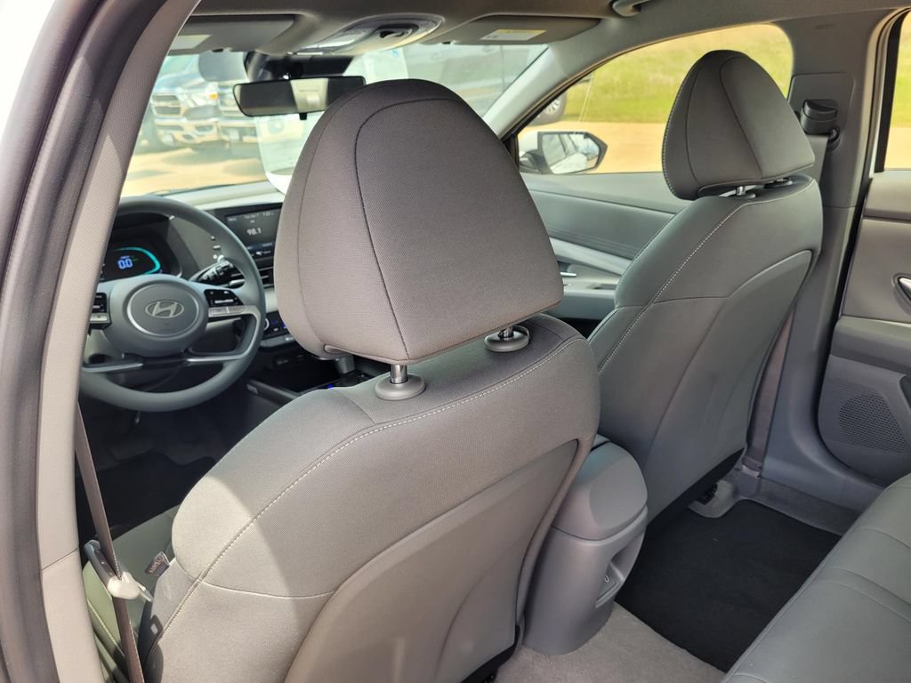 New 2026 Hyundai Elantra Blue FWD image 23