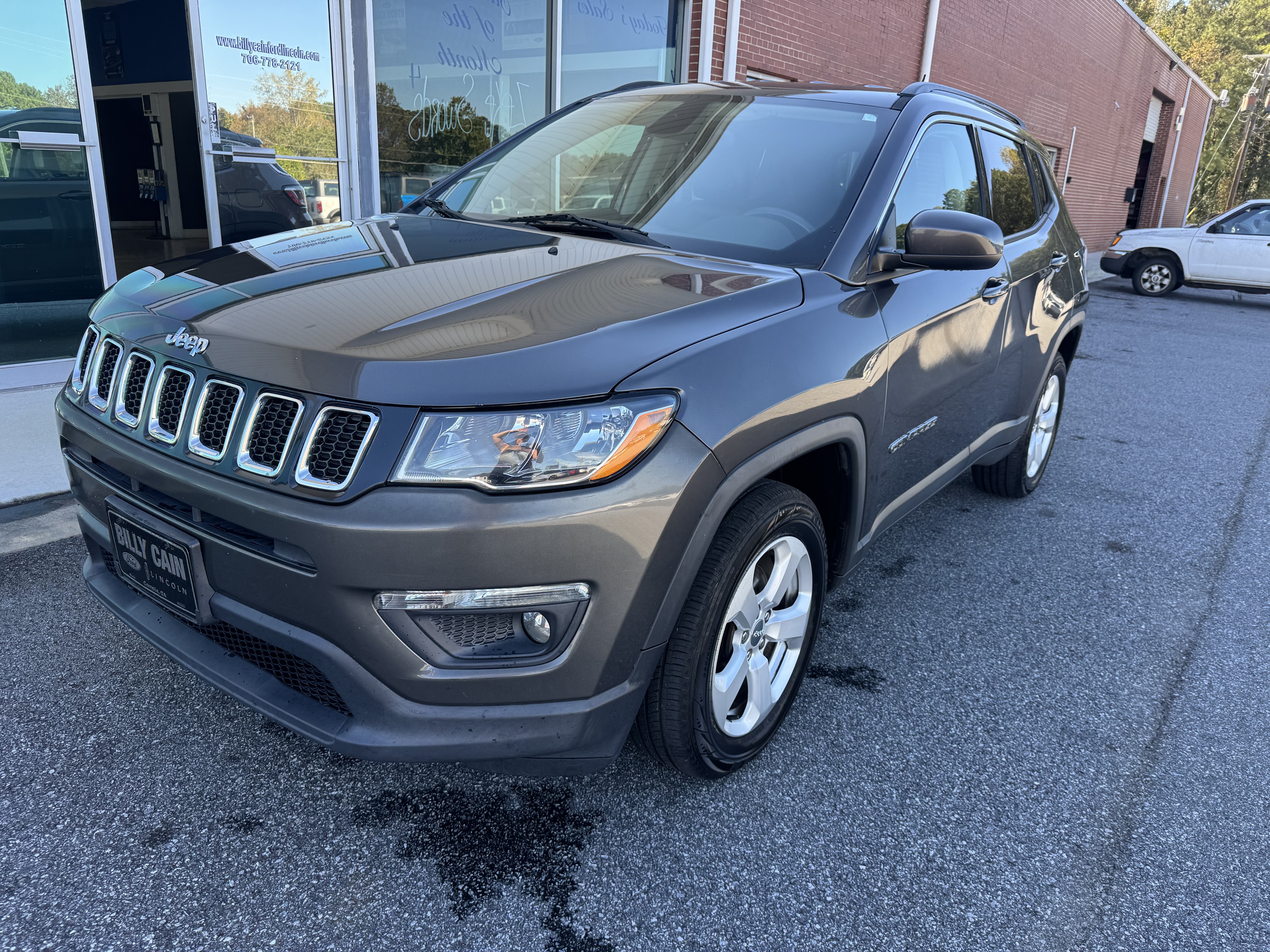 Used 2017 Jeep Compass Latitude w/ Popular Equipment Group AWD/4WD image 7