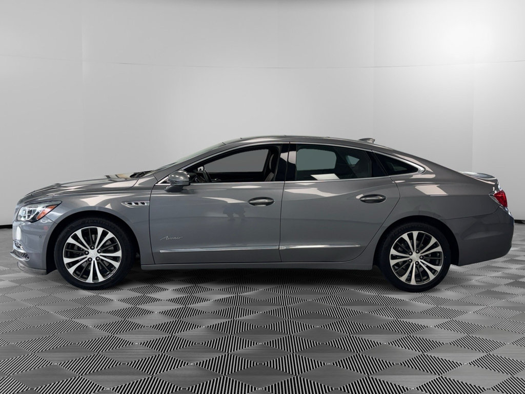 Used 2018 Buick LaCrosse Avenir w/ Driver Confidence Package #2 AWD/4WD image 5