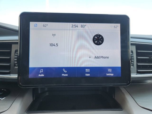 Used 2023 Ford Explorer XLT w/ Equipment Group 202A image 29