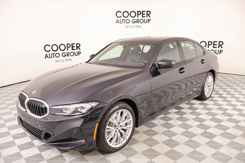 Used 2023 BMW 330i xDrive Sedan w/ Premium Package image 12