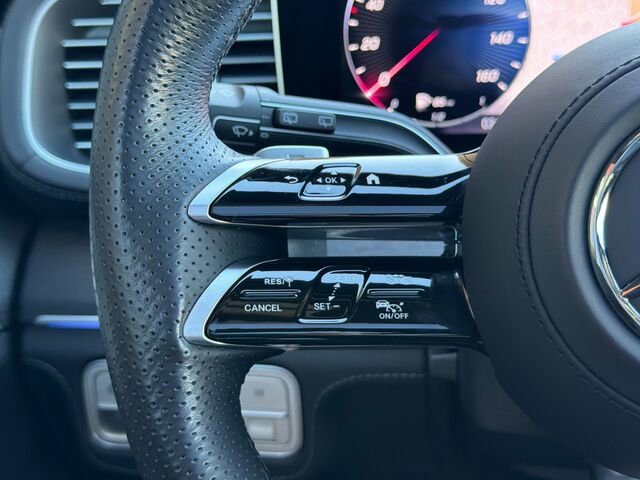 Certified 2024 Mercedes-Benz GLS 450 4MATIC image 31