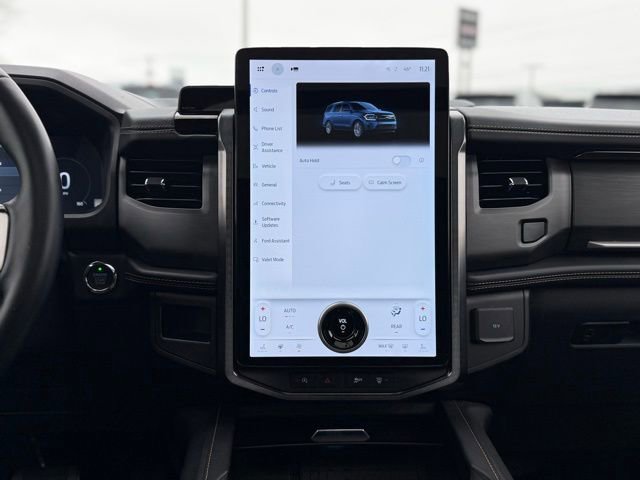 Used 2024 Ford Expedition Max Platinum AWD/4WD image 30