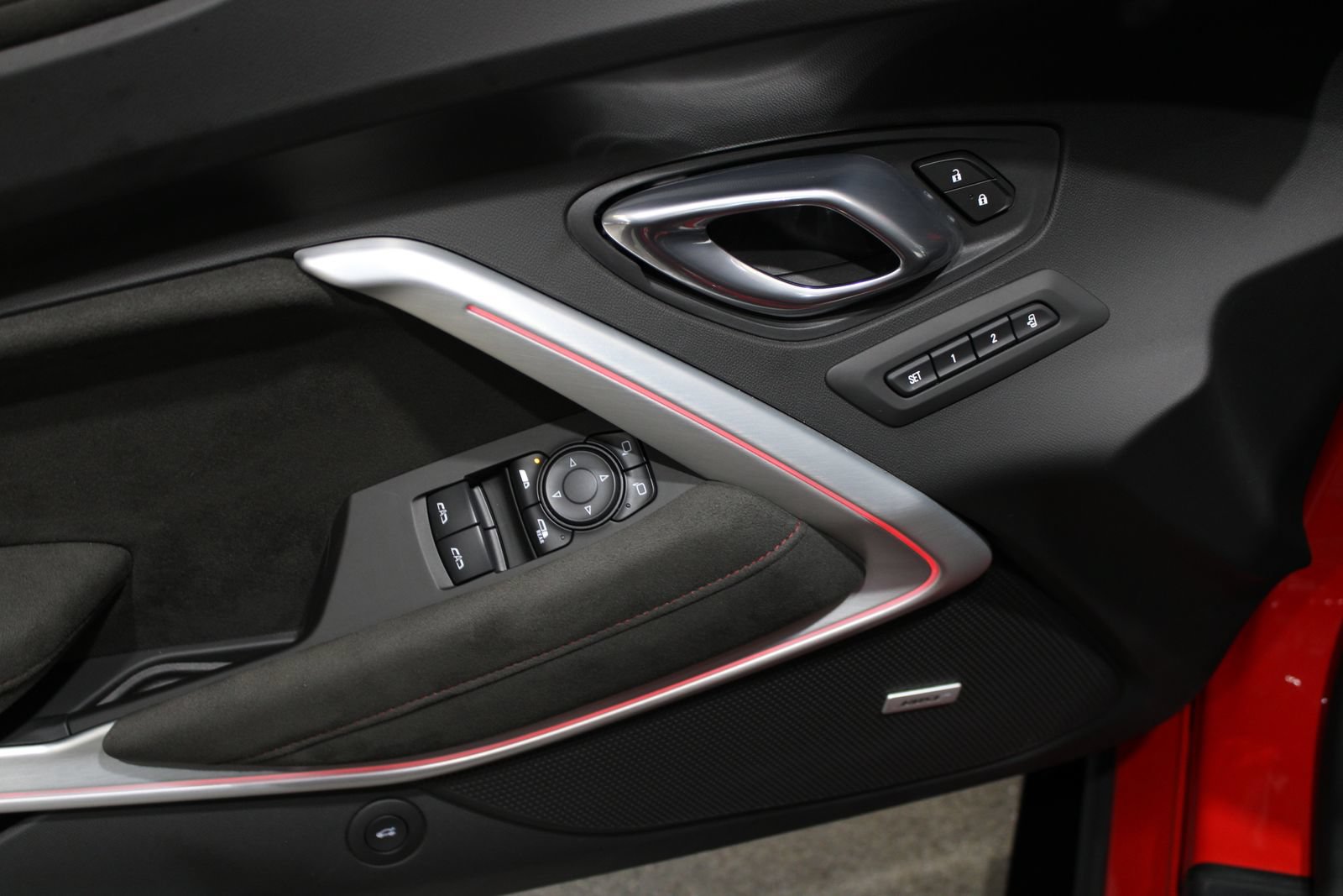 Used 2019 Chevrolet Camaro ZL1 RWD image 20