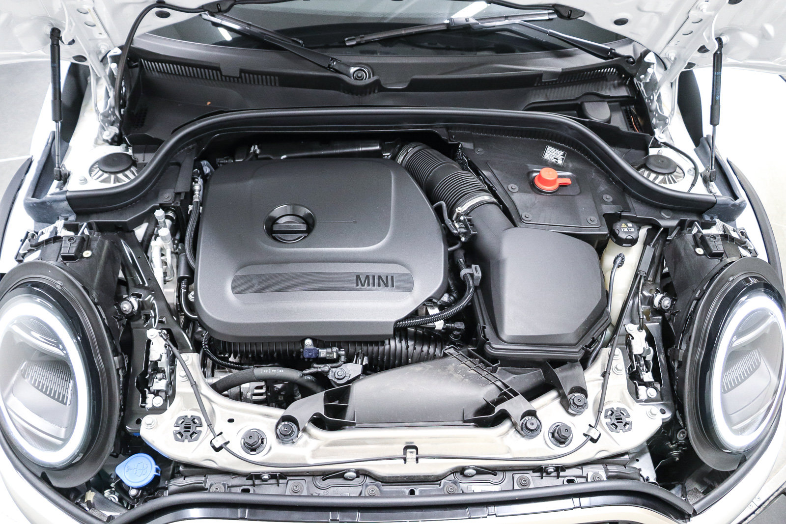 Used 2026 MINI Cooper S FWD image 28