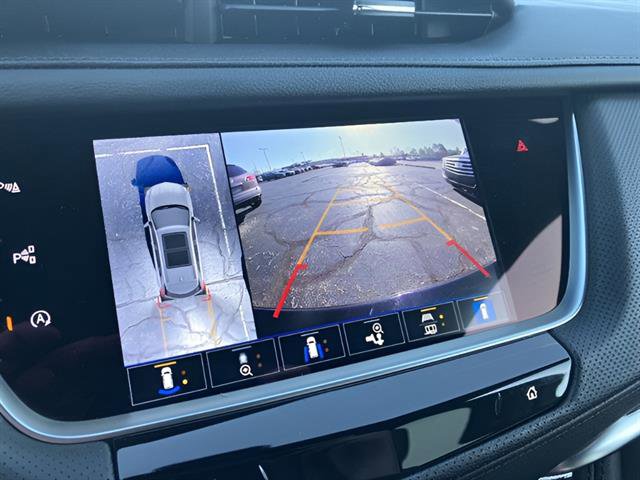 Certified 2025 Cadillac XT5 Premium Luxury w/ Technology Package AWD/4WD image 15