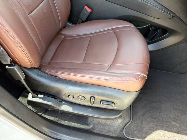 Used 2020 Buick Enclave Avenir w/ Avenir Technology Package AWD/4WD image 26