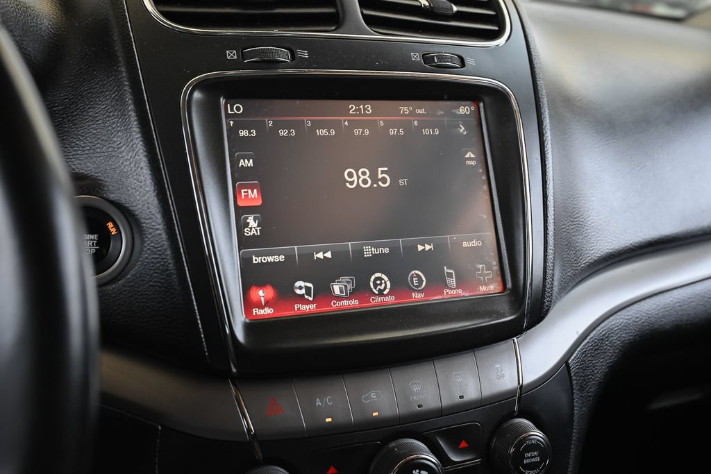 Used 2018 Dodge Journey Crossroad FWD image 30