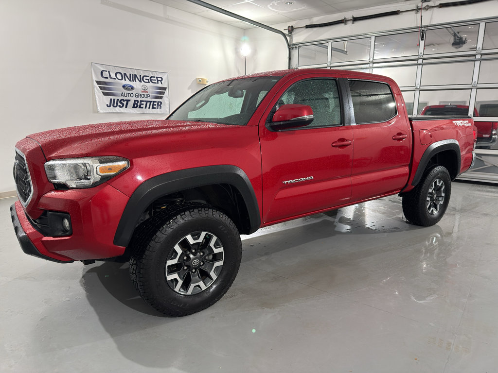 Used 2019 Toyota Tacoma TRD Off-Road image 3