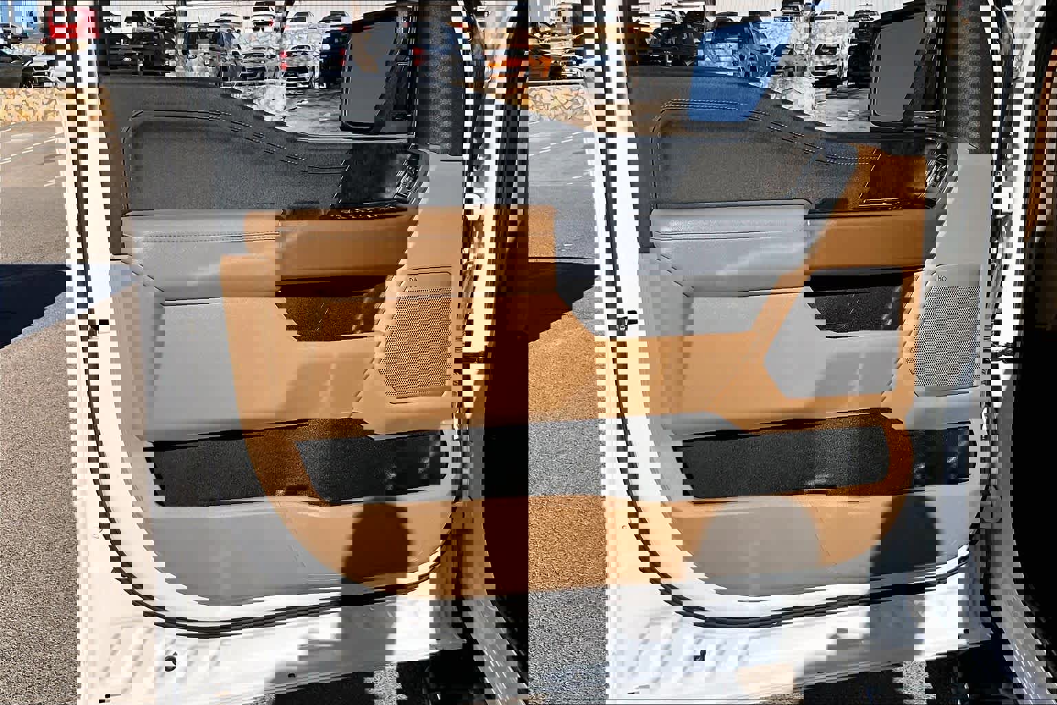 Used 2022 Ford F150 Lariat w/ Equipment Group 502A High image 21