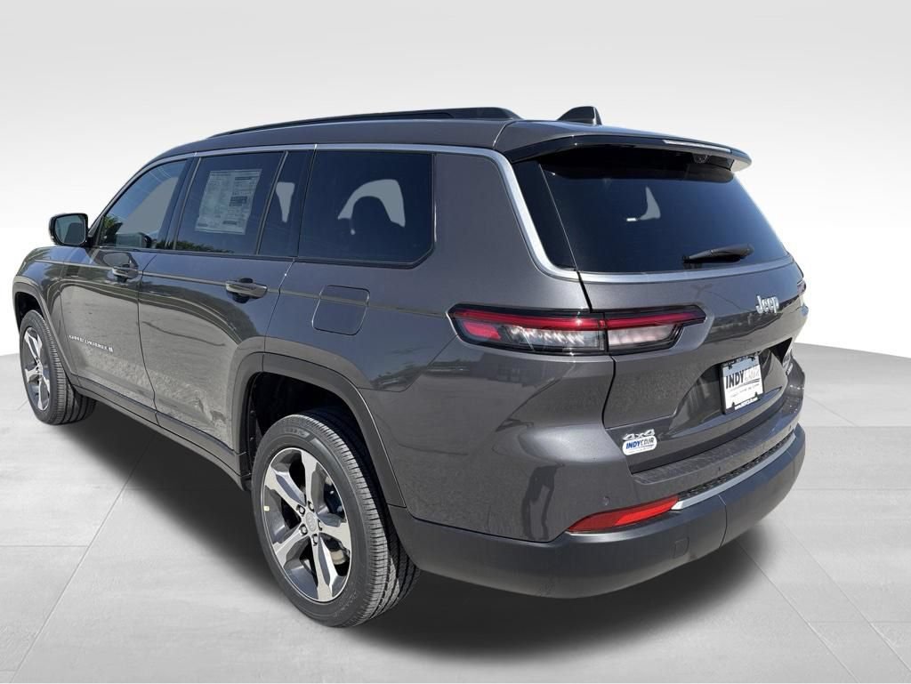 New 2026 Jeep Grand Cherokee L Limited w/ Luxury Tech Group II AWD/4WD image 6