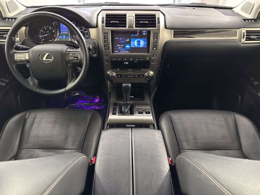 Used 2015 Lexus GX 460 w/ Navigation Package AWD/4WD image 23