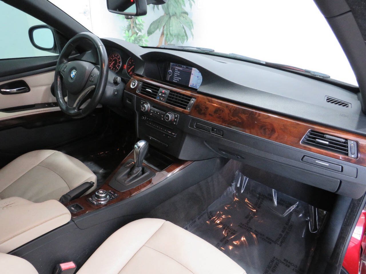 Used 2012 BMW 328i Convertible RWD image 8