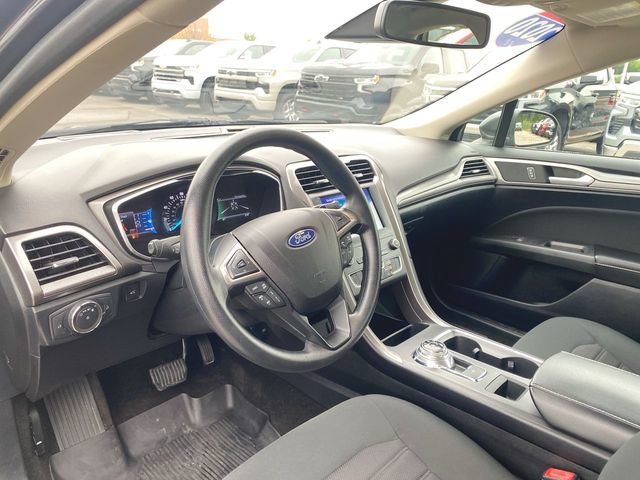 Used 2020 Ford Fusion SE AWD/4WD image 10