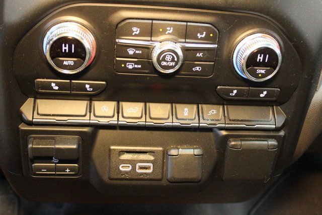 Used 2020 GMC Sierra 1500 SLT image 23