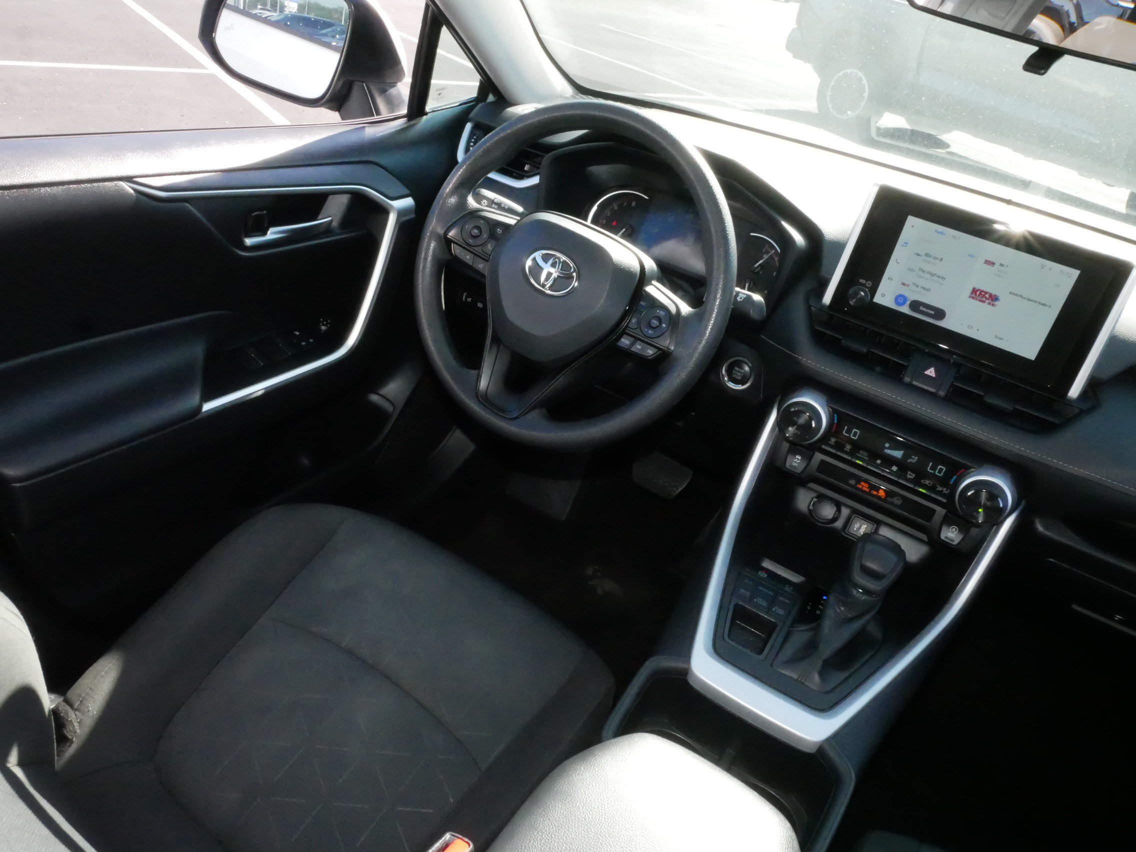 Certified 2025 Toyota RAV4 XLE AWD/4WD image 9