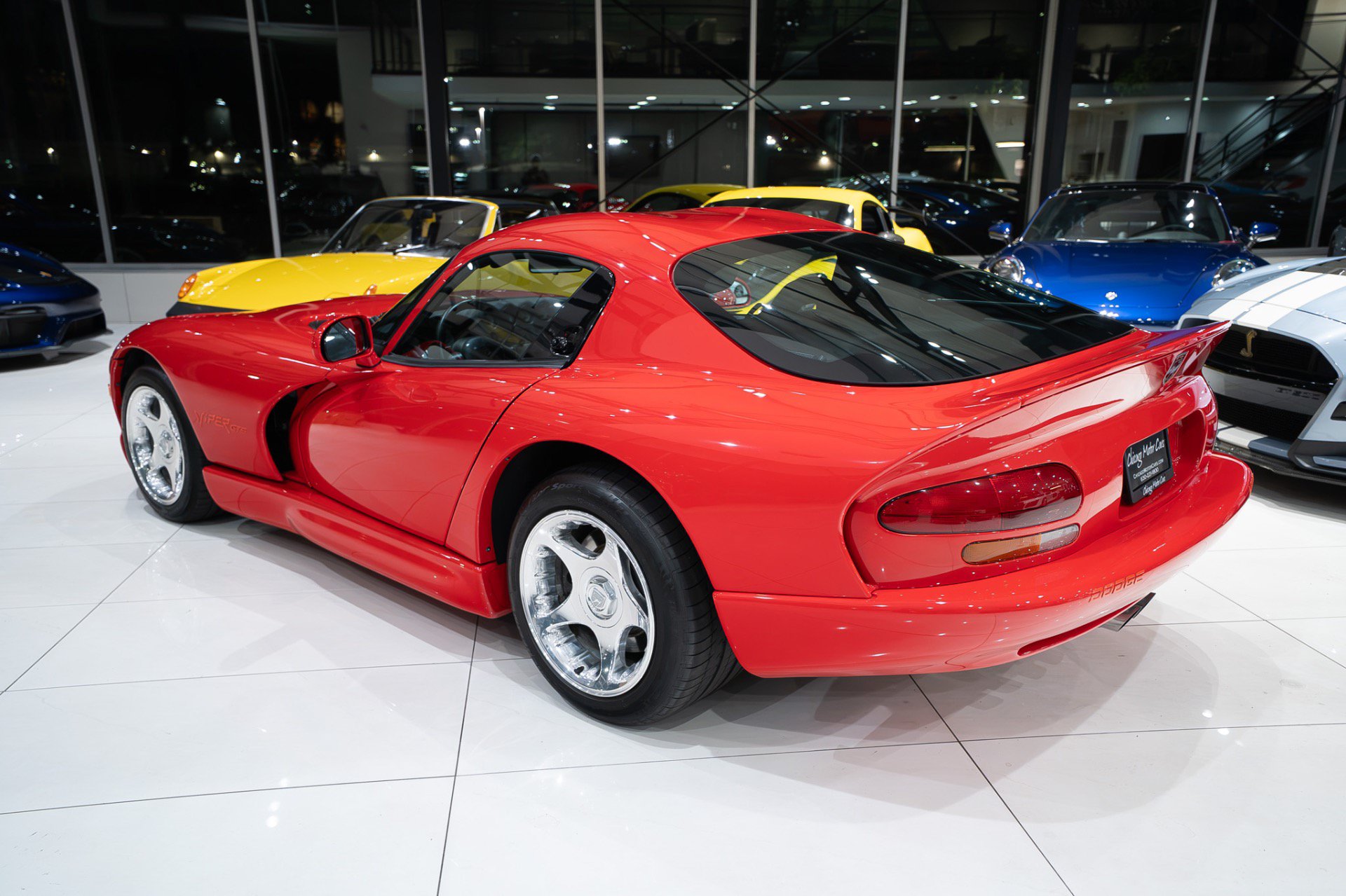 Used 1997 Dodge Viper GTS RWD image 2