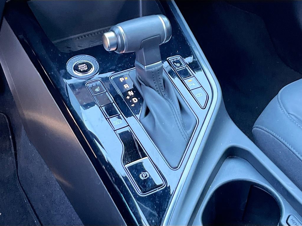 Certified 2023 Kia Niro EX Touring image 17