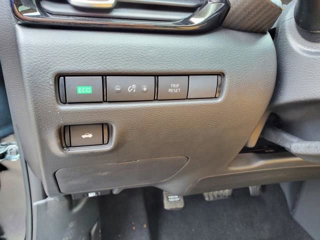 New 2025 Nissan Sentra SV w/ SV Premium Package image 24