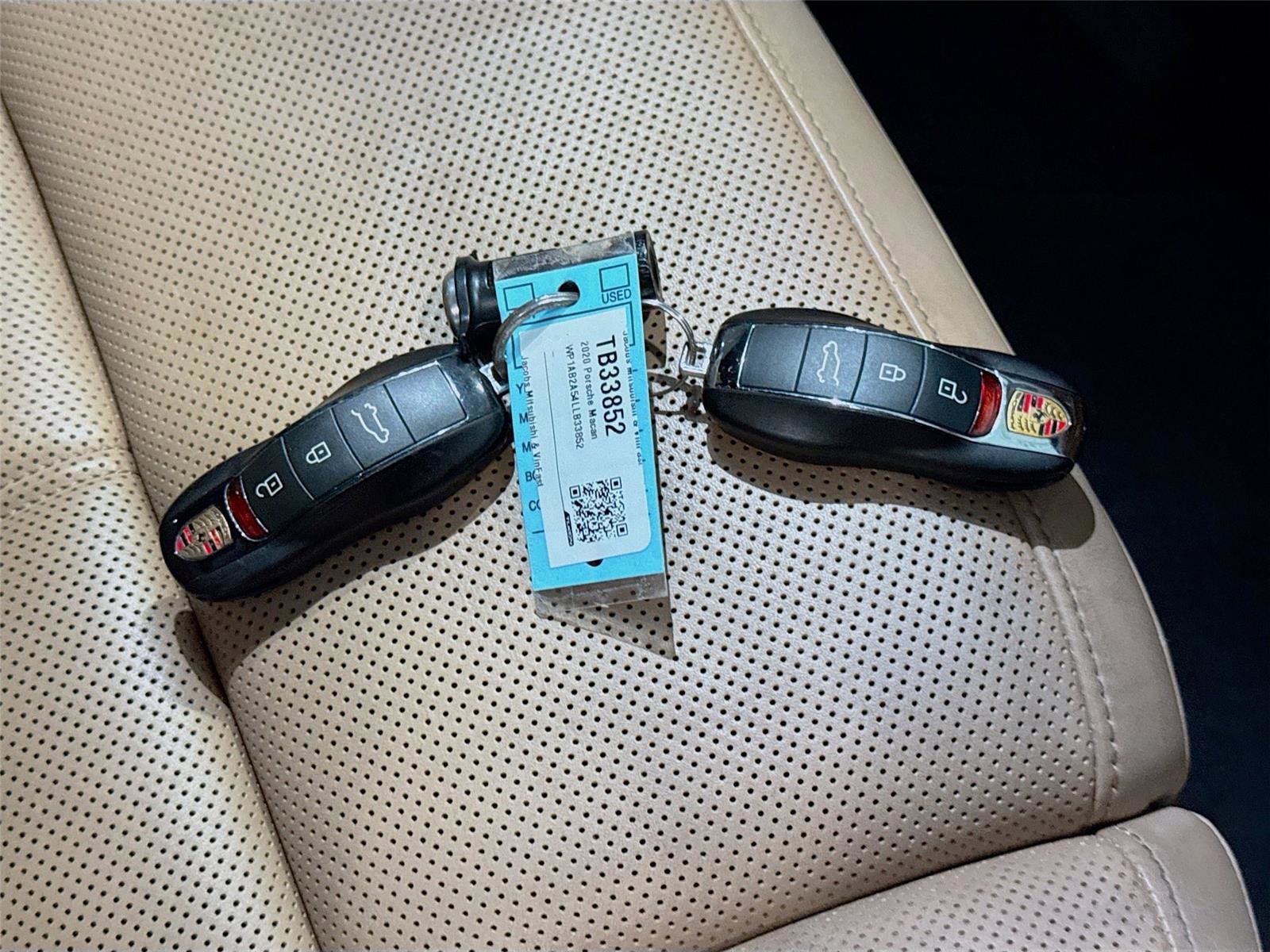 Used 2020 Porsche Macan S image 25