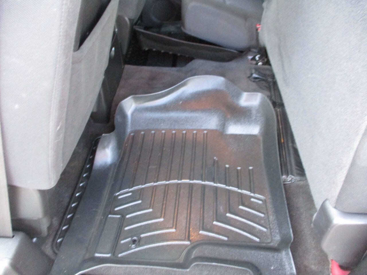 Used 2011 Chevrolet Silverado 1500 LT w/ All-Star Edition AWD/4WD image 19