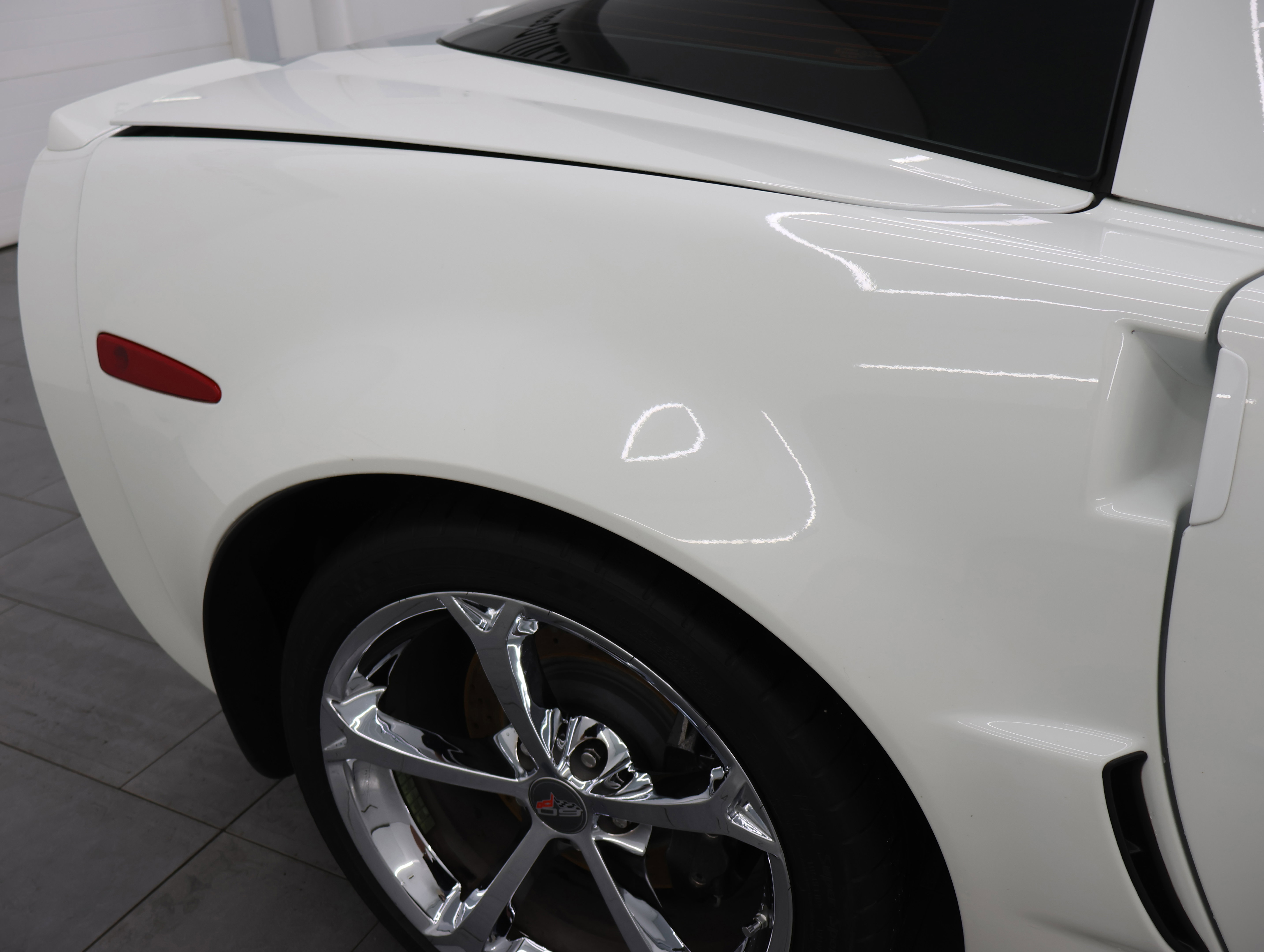 Used 2013 Chevrolet Corvette Grand Sport w/ 4LT Preferred Equipment Group RWD image 21