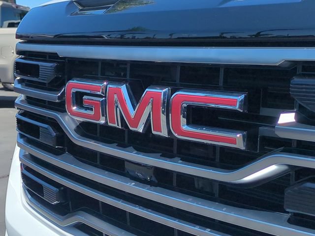 New 2026 GMC Sierra 1500 AT4 w/ AT4 Premium Package AWD/4WD image 34