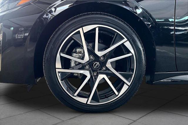 Certified 2024 Nissan Sentra SR w/ SR Premium Package FWD image 11