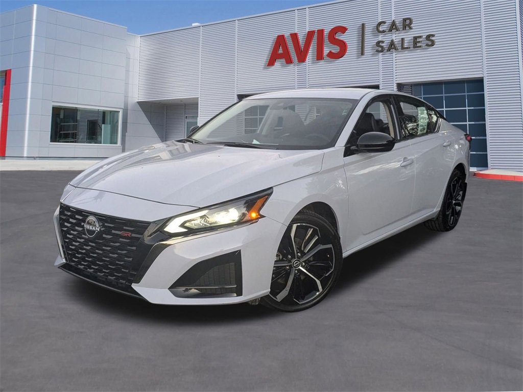 Used 2025 Nissan Altima 2.5 SR