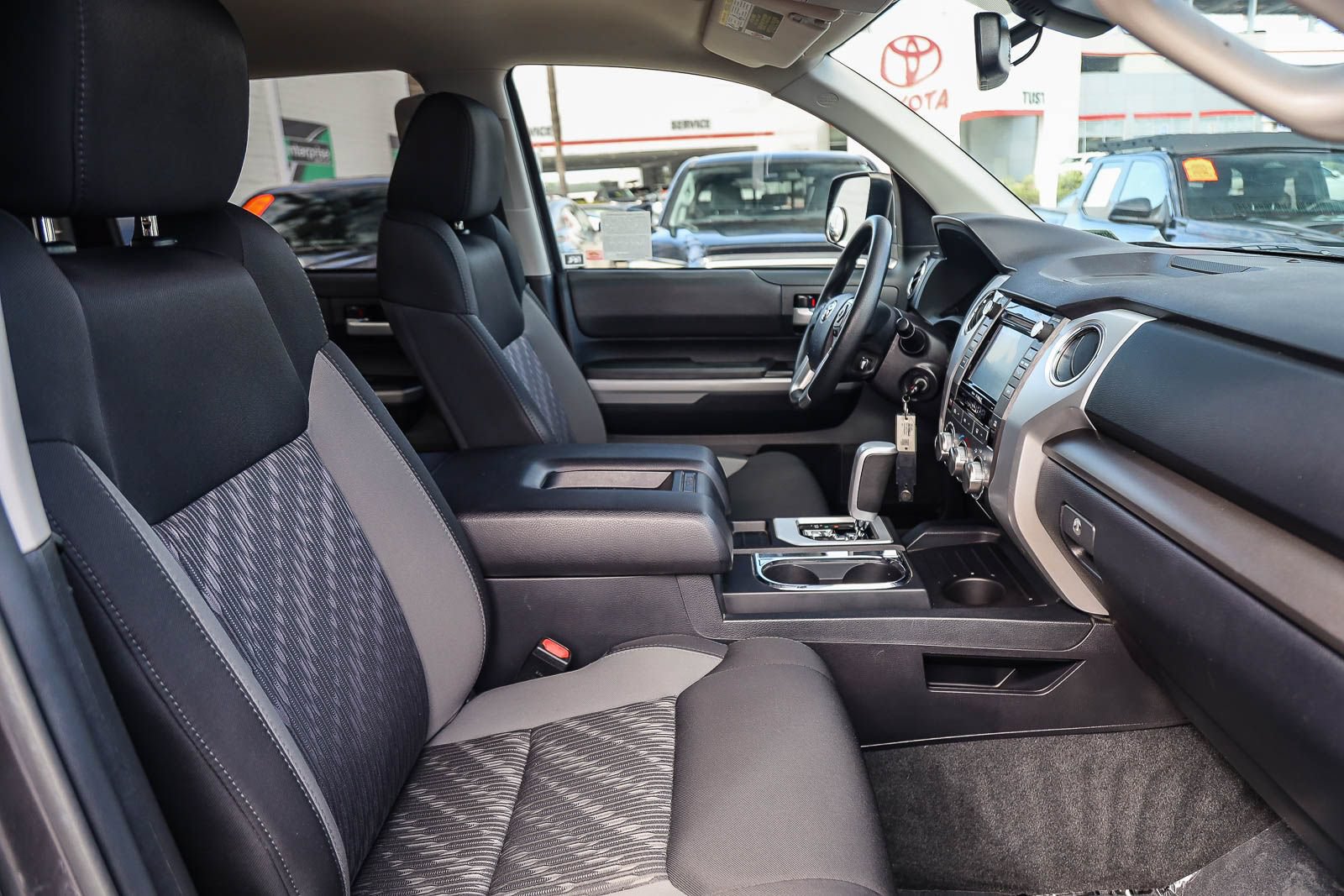 Certified 2018 Toyota Tundra SR5 w/ SR5 Upgrade Package RWD image 17
