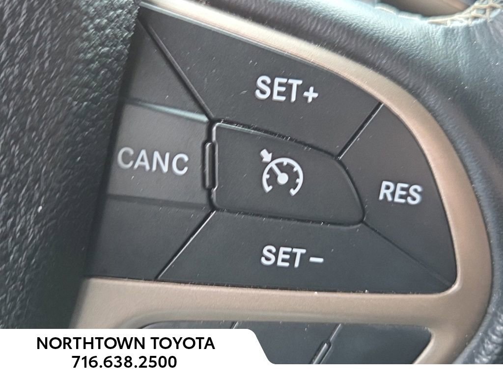 Used 2016 Jeep Grand Cherokee Limited image 17