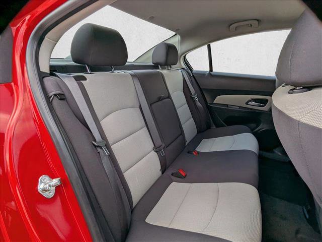 Used 2014 Chevrolet Cruze LS image 16