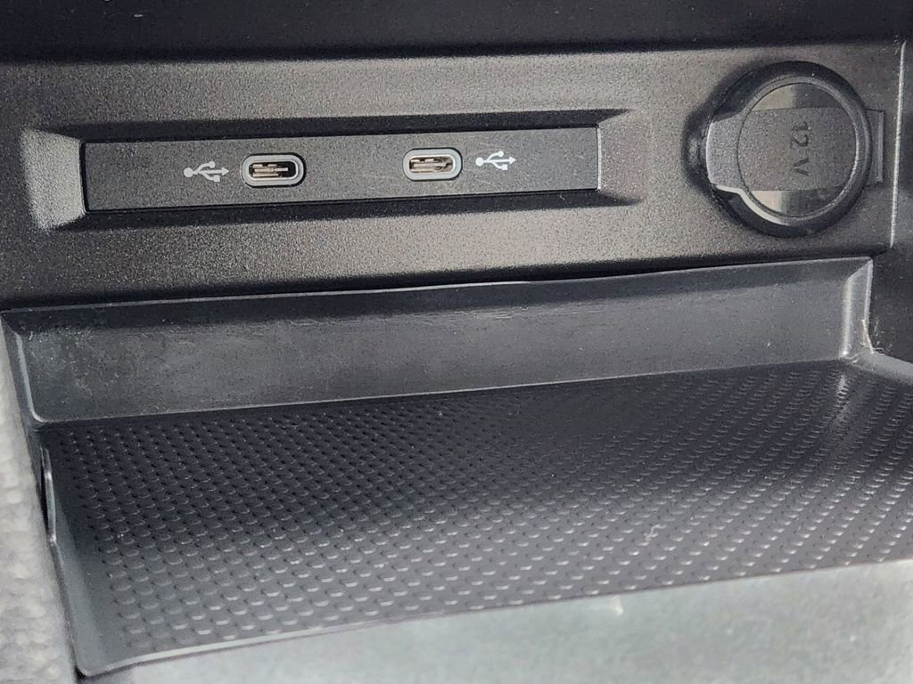 Used 2022 Volkswagen Tiguan S image 26