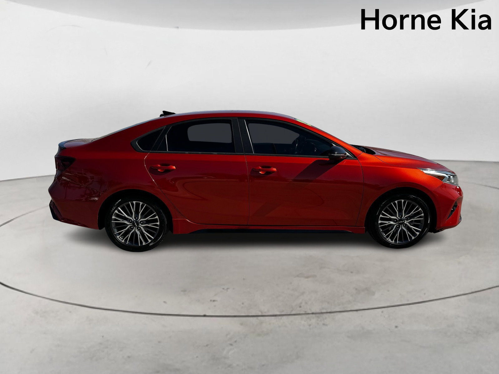 Used 2023 Kia Forte GT-Line image 3