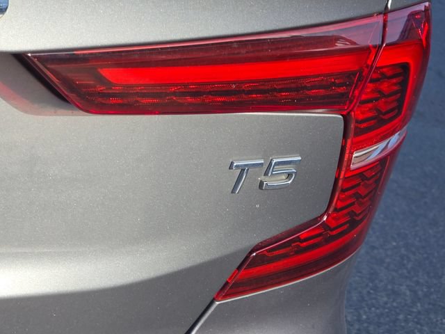 Used 2020 Volvo S60 T5 Momentum w/ Protection Package Premier FWD image 24