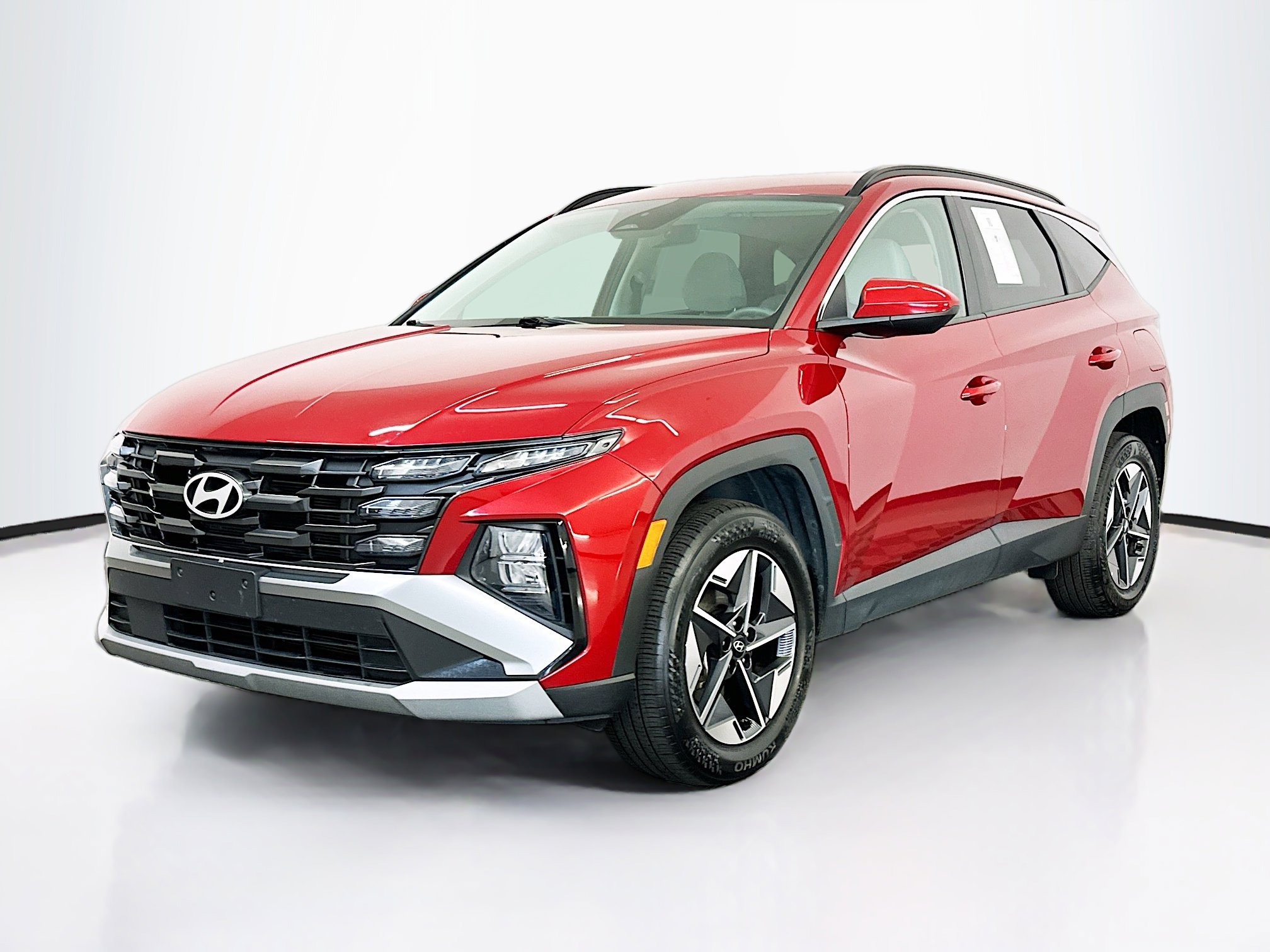 Used 2025 Hyundai Tucson SEL AWD/4WD image 3