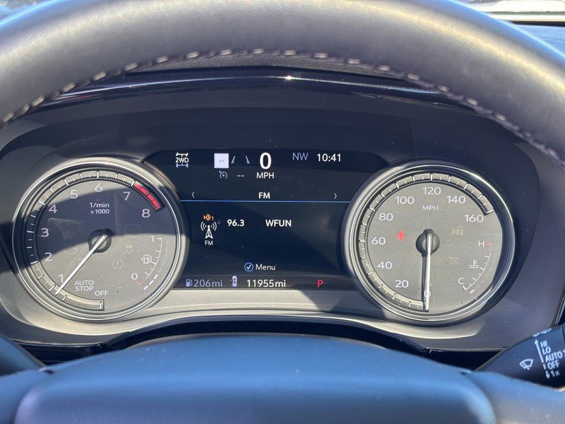 Used 2024 Cadillac XT6 Sport w/ Technology Package image 20