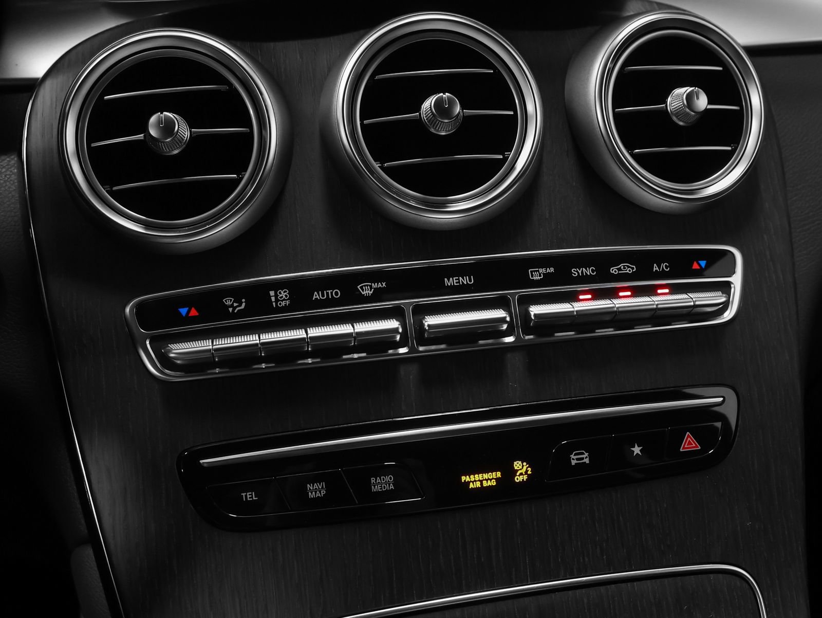 Used 2021 Mercedes-Benz GLC 300 4MATIC image 38