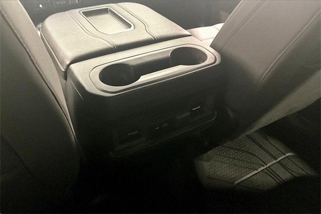 Used 2021 Chevrolet Silverado 1500 LT Trail Boss w/ Bed Protection Package image 11