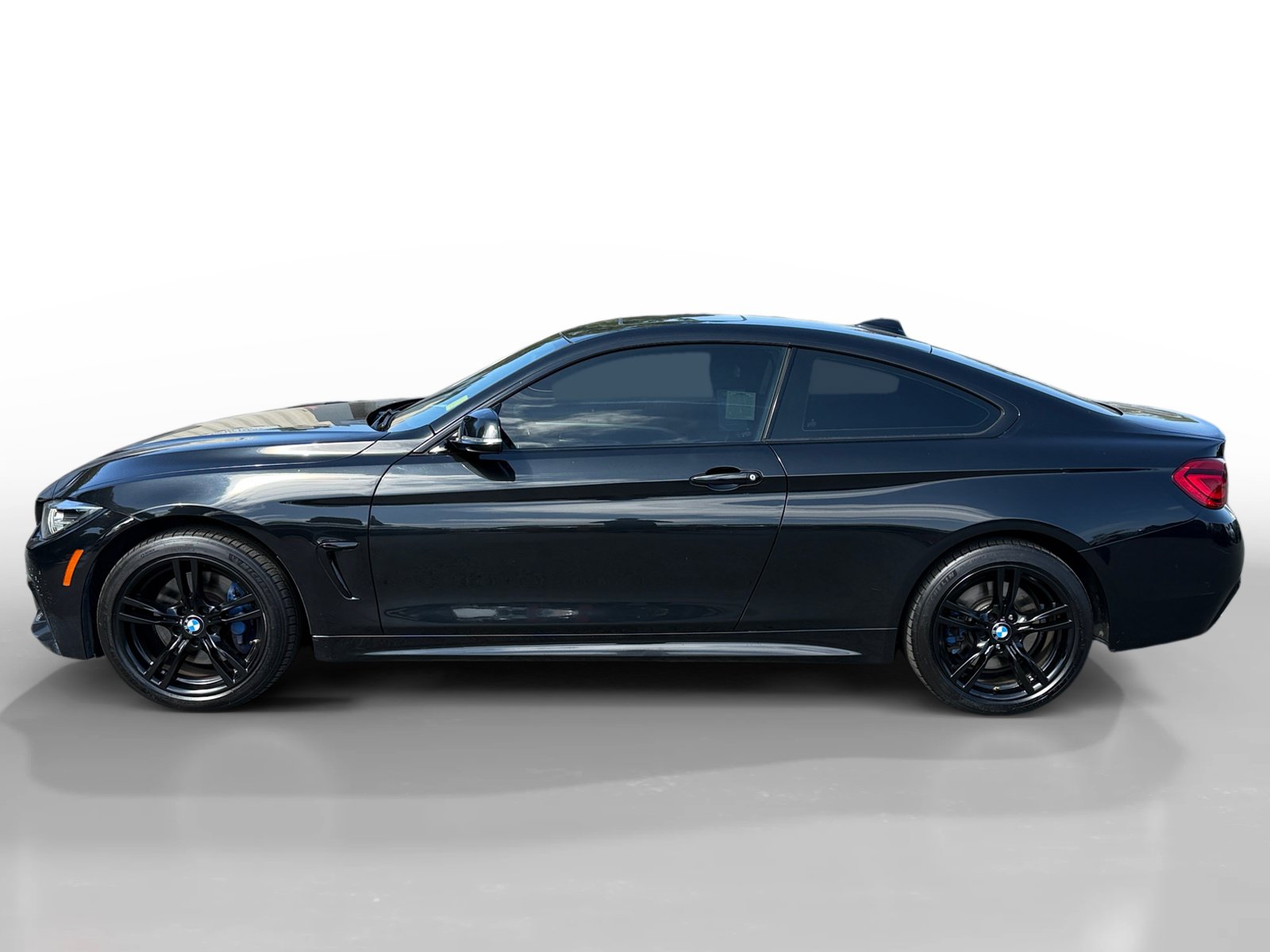 Used 2019 BMW 430i xDrive Coupe w/ M Sport Package AWD/4WD image 2