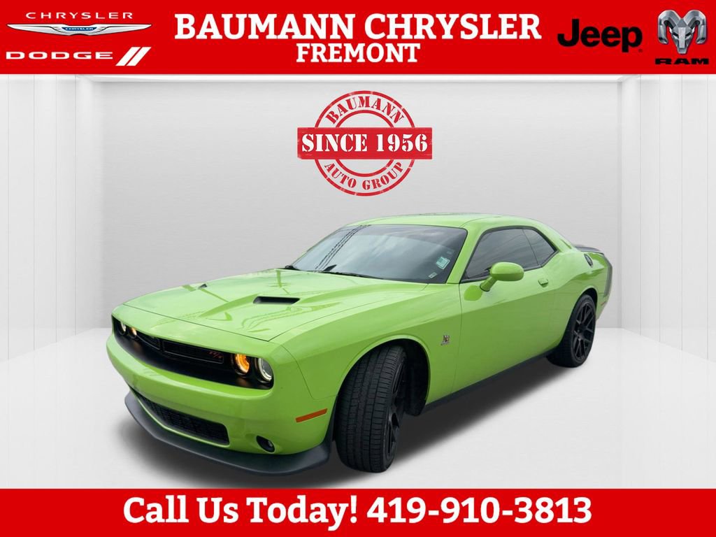 Used 2015 Dodge Challenger R/T Scat Pack w/ Leather Interior Group image 10