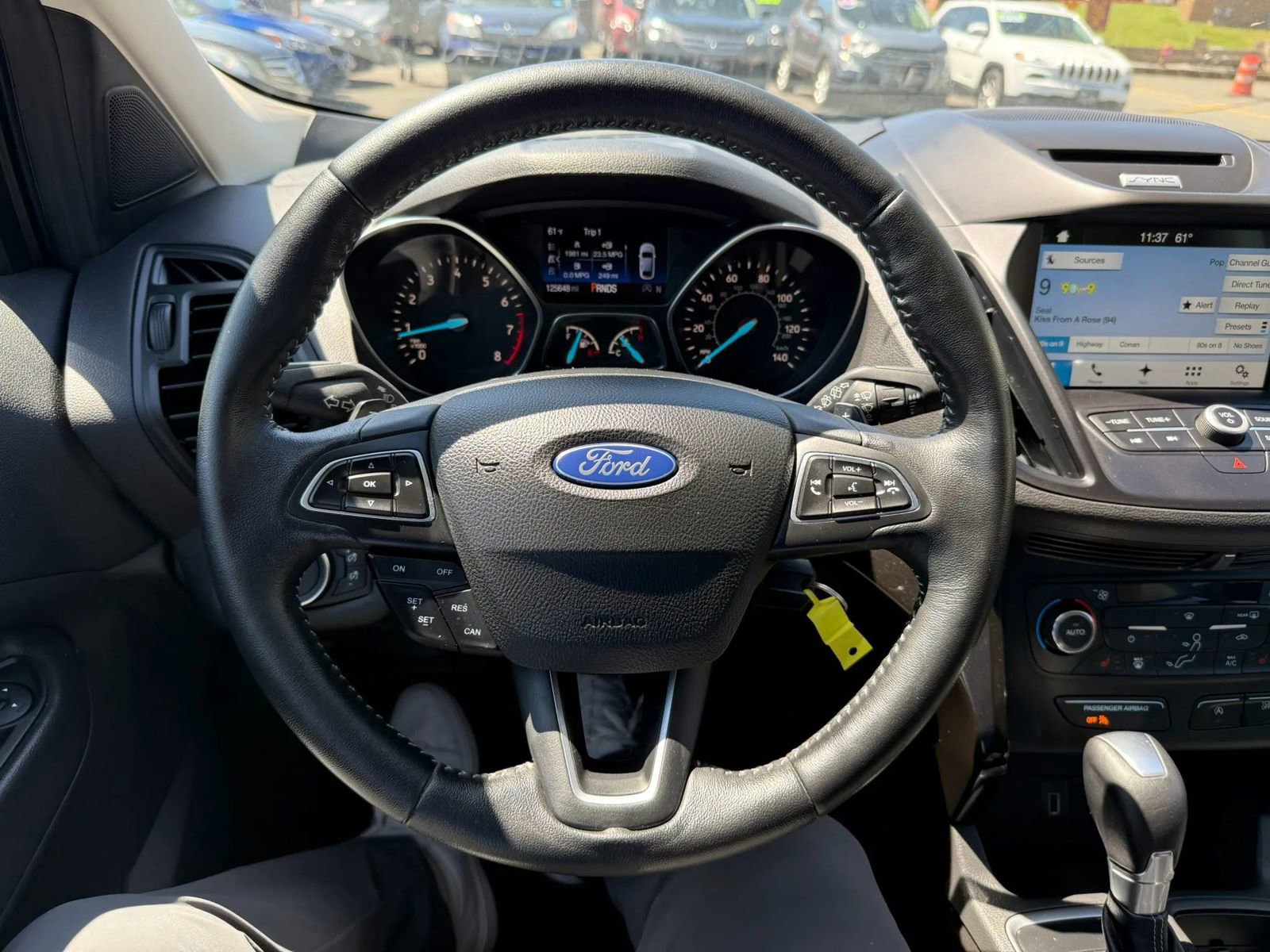 Used 2017 Ford Escape SE w/ Equipment Group 201A AWD/4WD image 28