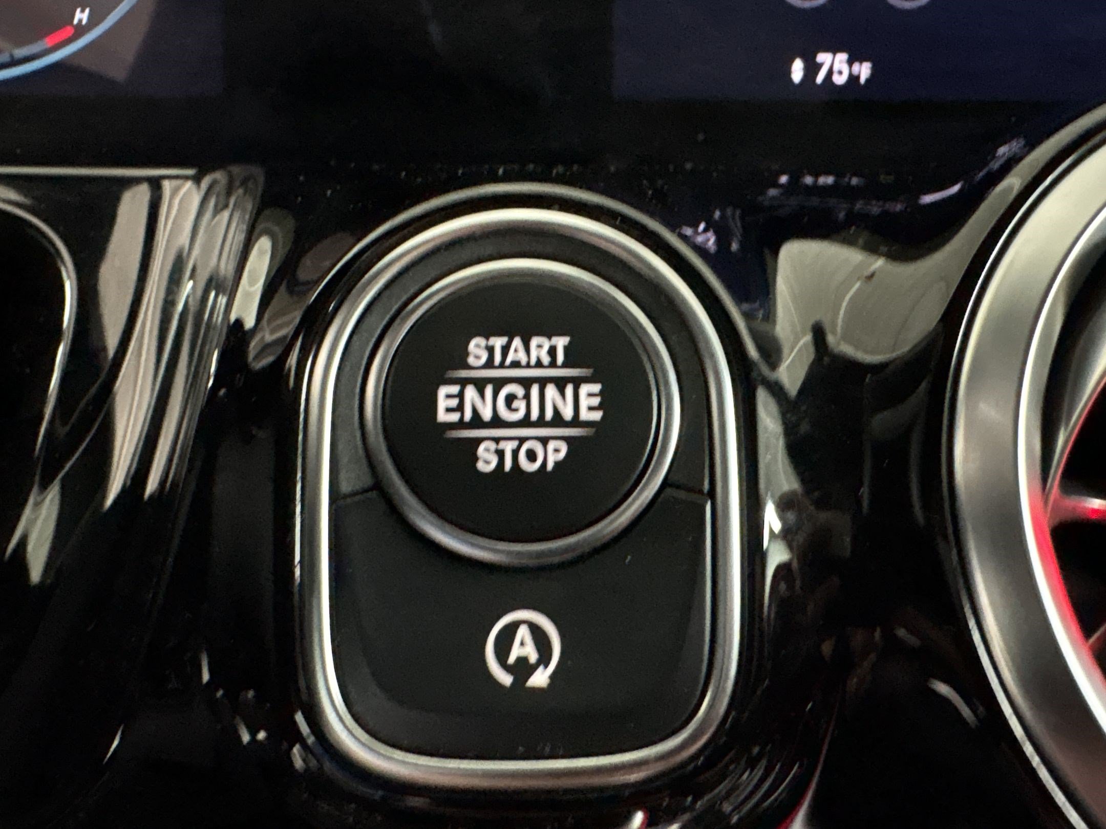 Certified 2023 Mercedes-Benz GLA 250 4MATIC image 27