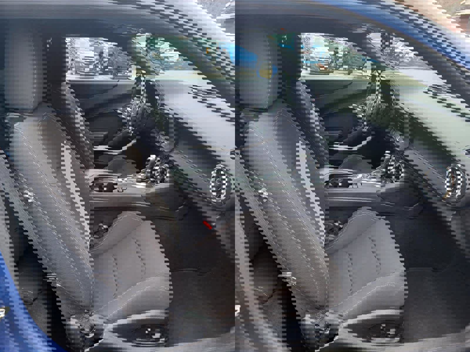 Used 2021 Chevrolet Camaro LT image 15