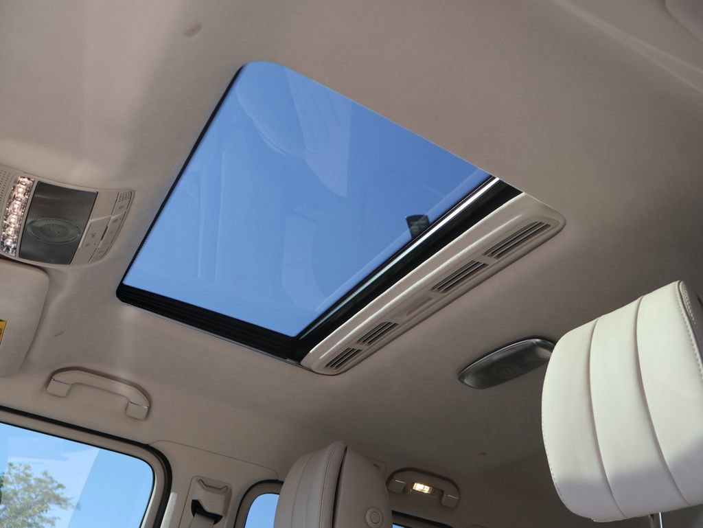 Used 2025 Mercedes-Benz G 580 w/ EQ Technology image 44