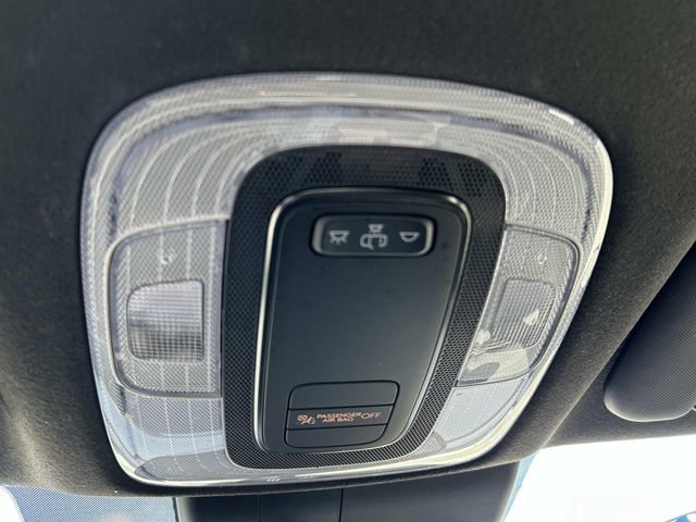 Certified 2025 Hyundai Elantra Sport FWD image 32