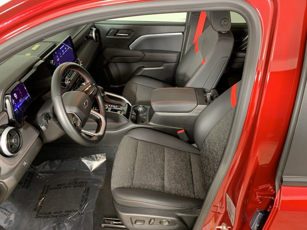 Used 2023 Chevrolet Colorado Z71 w/ Z71 Convenience Package 2 image 26