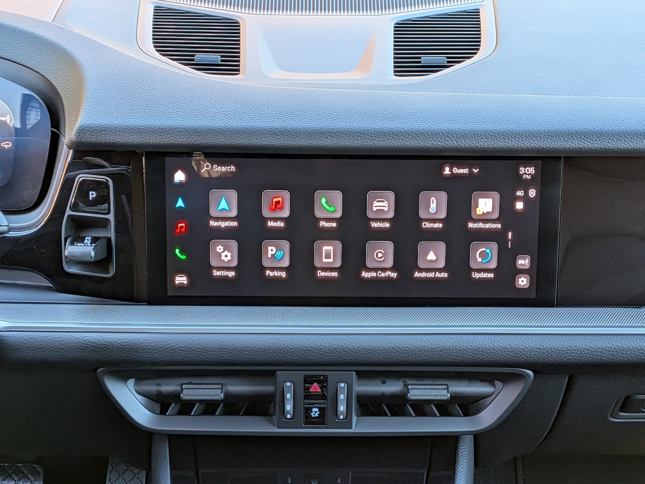 Certified 2025 Porsche Cayenne AWD/4WD image 23
